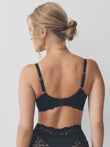 Next T-Shirt BH in Schwarz