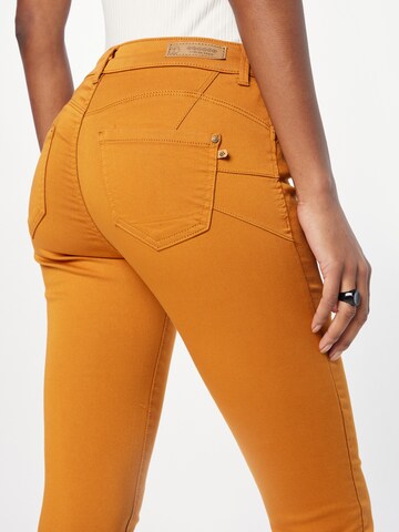 BONOBO Skinny Jeans in Orange