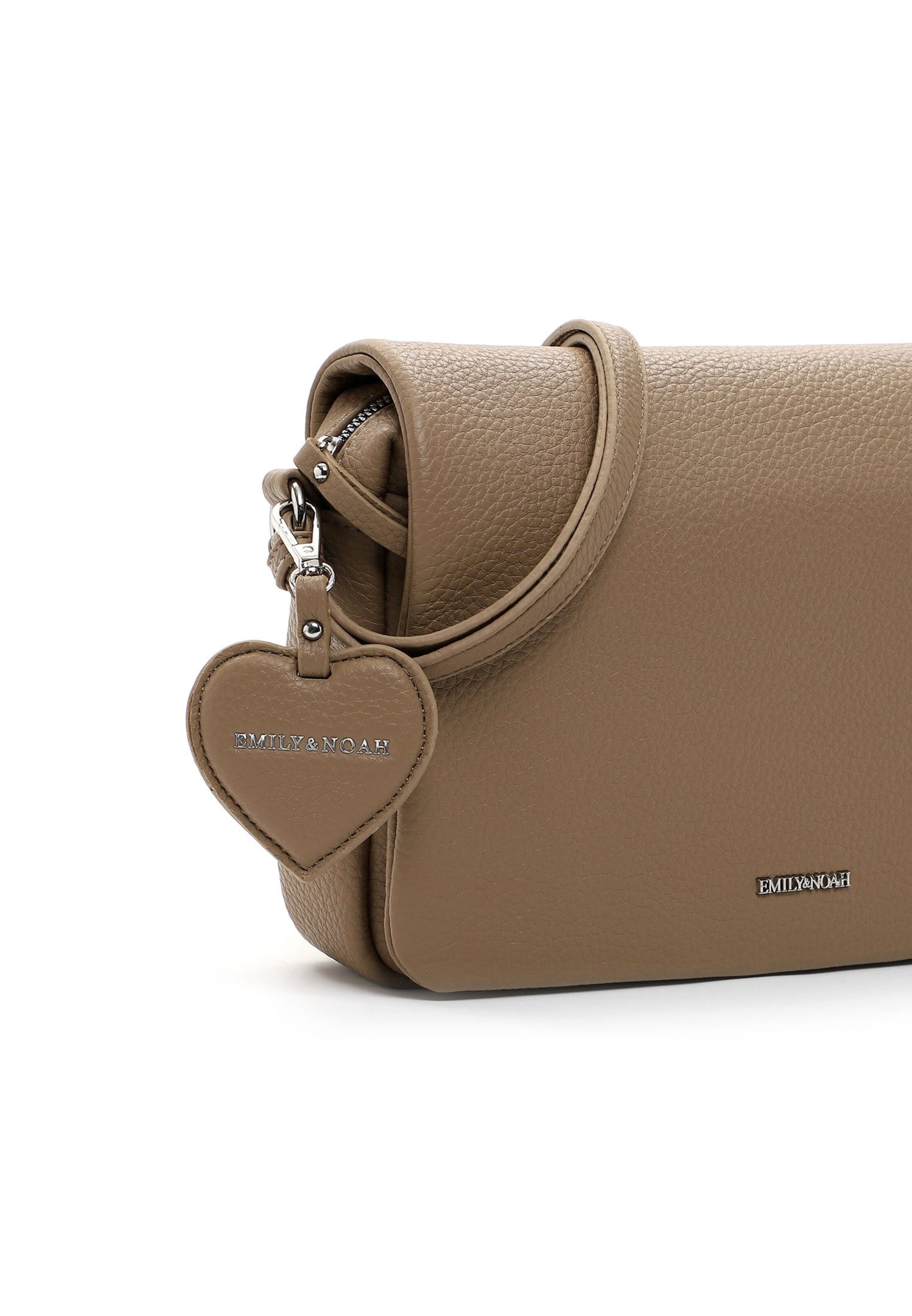 Emily & Noah Schoudertas 'Enie' in Bruin