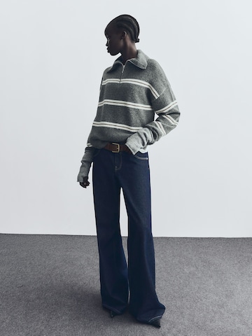 Bershka Sweater in Grey