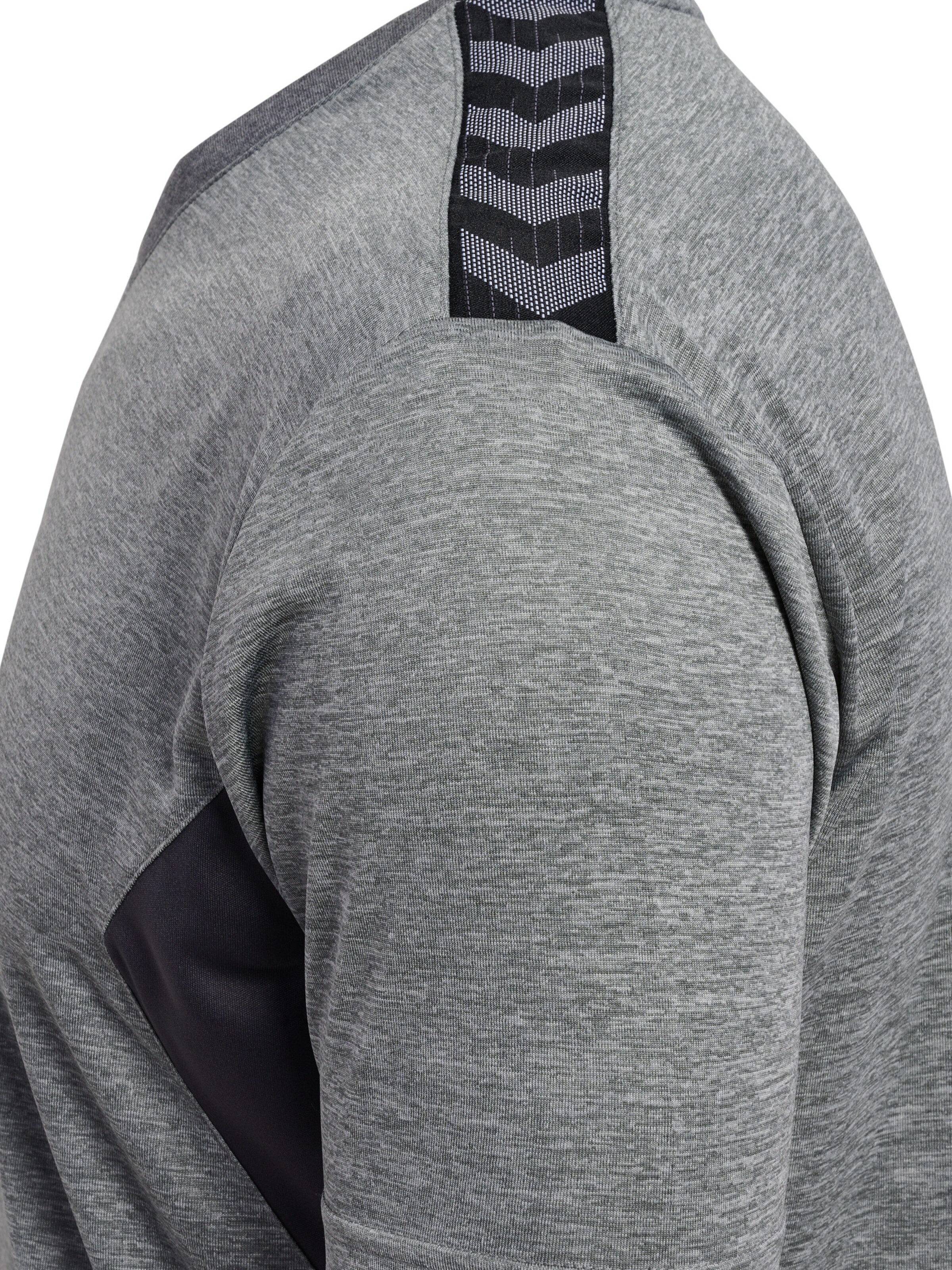 Hummel Functioneel shirt 'AUTHENTIC' in Grijs