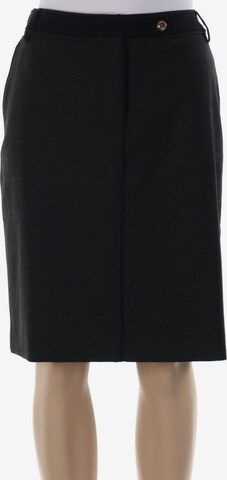 Henry Cotton's Skirt in L in Grey: front