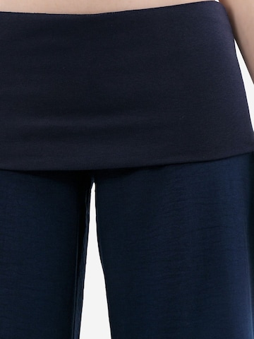Loosefit Pantaloni di Busem in blu
