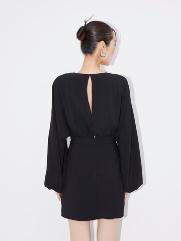 Robe 'Selma' LeGer by Lena Gercke en noir