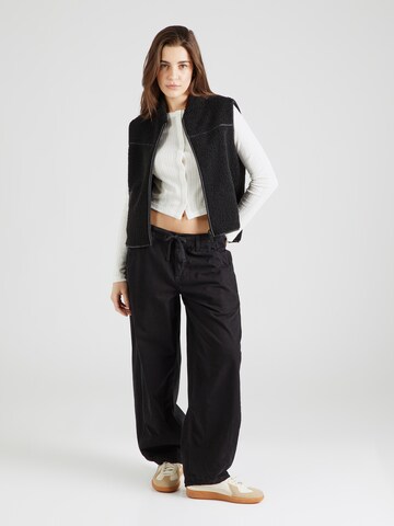BDG Urban Outfitters Πλεκτή ζακέτα 'LOVE' σε μπεζ