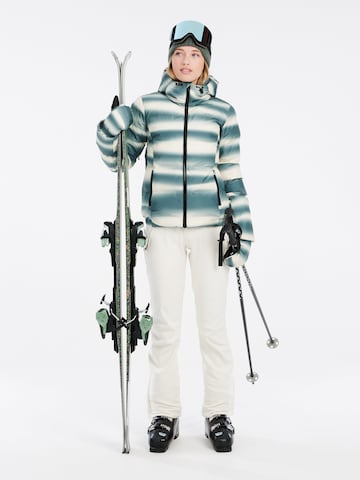 PROTEST Sportjacke 'PRTFEVER' in Grün