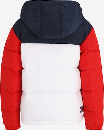 Tommy Jeans Jacke 'Alaska' in Rot