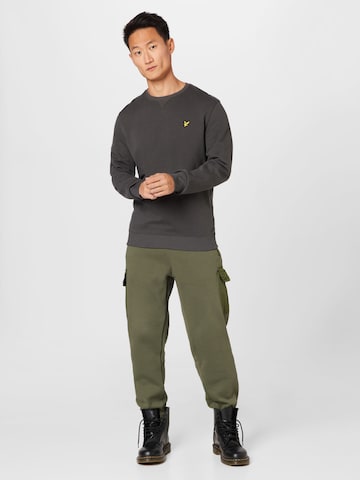 Lyle & Scott Sweatshirt i grå