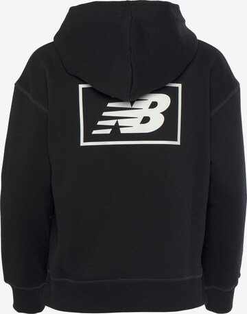 new balance Sportsweatshirt in Schwarz