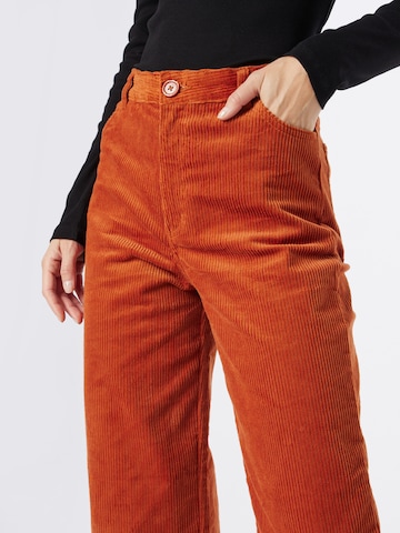 oranžinė Monki Standartinis Kelnės