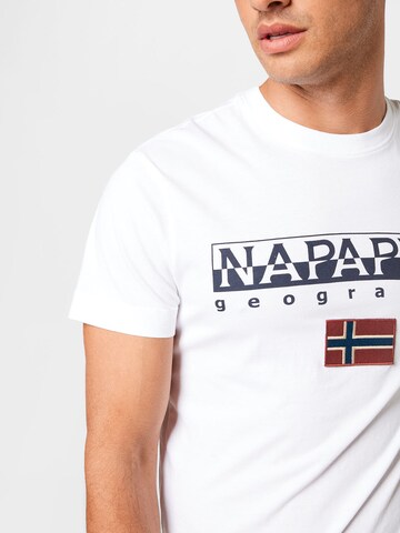 T-Shirt 'AYAS' NAPAPIJRI en blanc