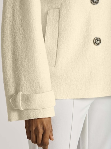 MADELEINE Blazers in Wit
