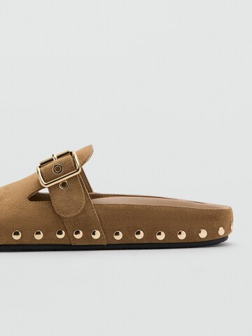 MANGO Pantolette 'Ken' in Braun