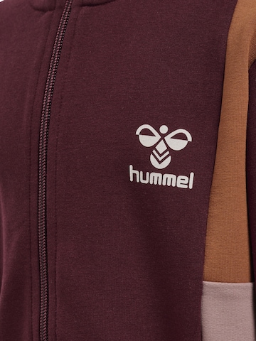 Veste de survêtement Hummel en rouge