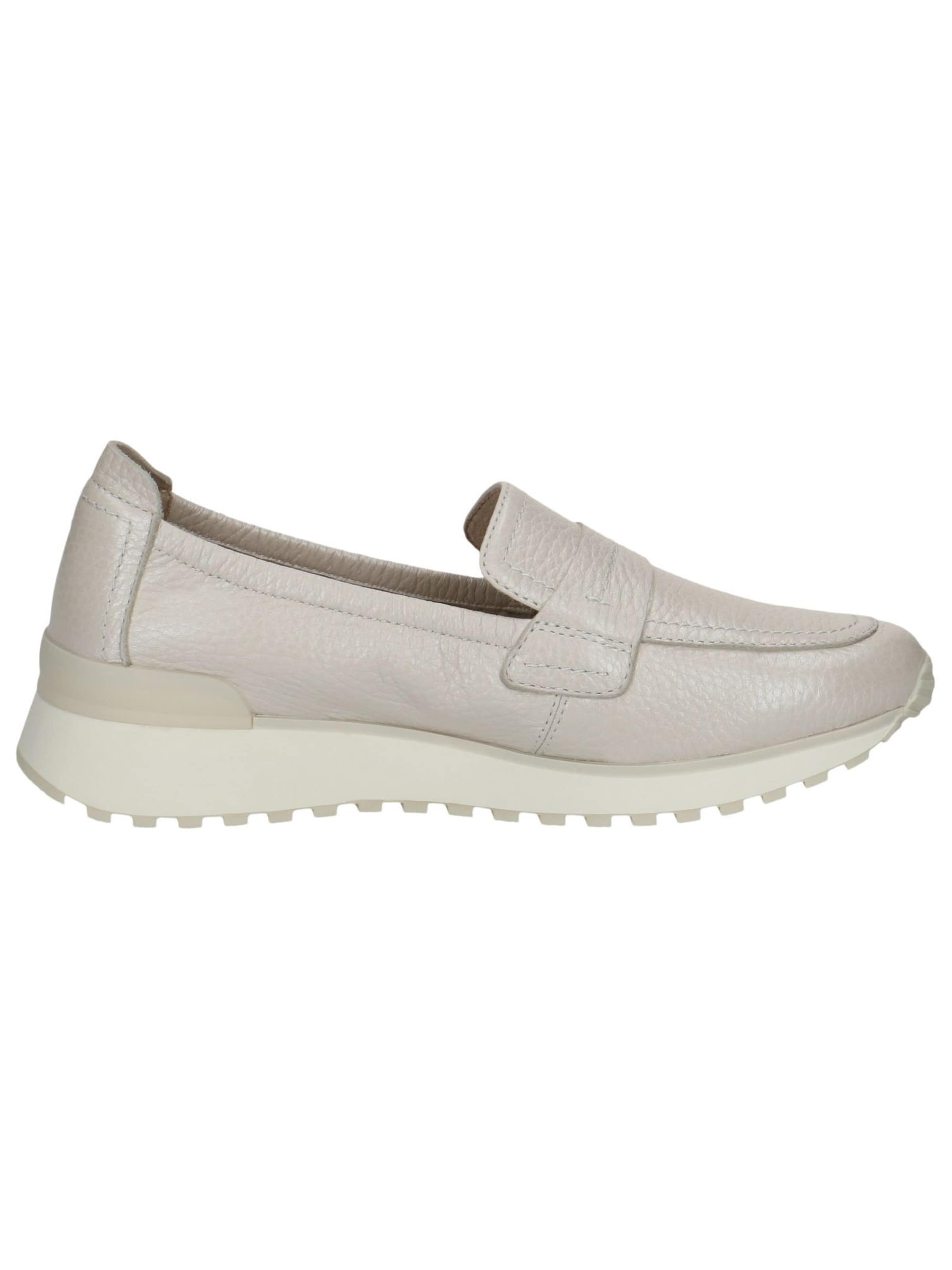 CAPRICE Classic Flats in White