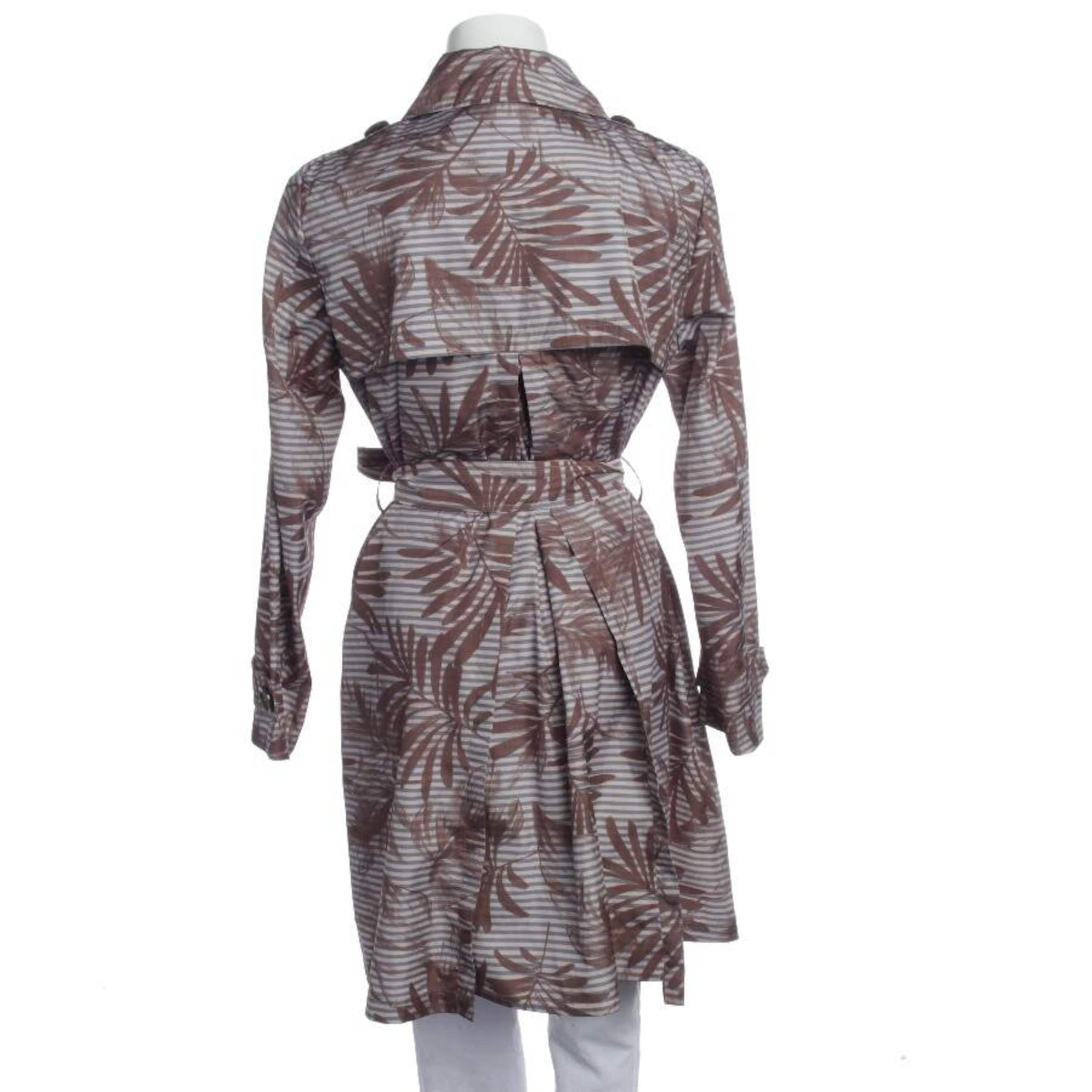 Herno Jacket & Coat in XL in Brown