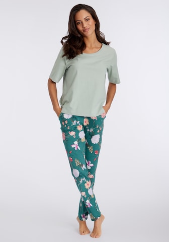 LASCANA - Pijama en verde: frente
