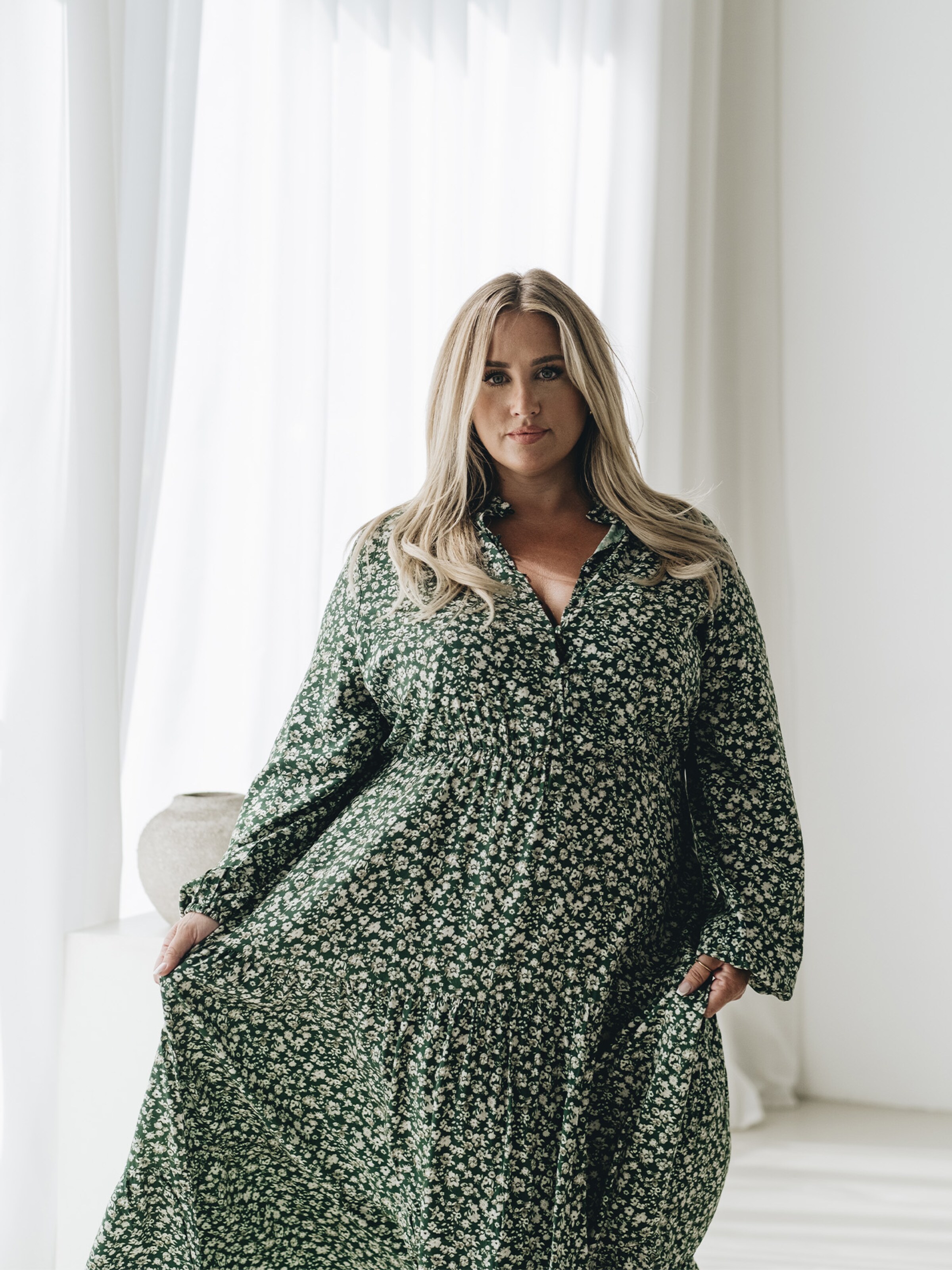 Grote maten jurken van viscose online op ABOUT YOU