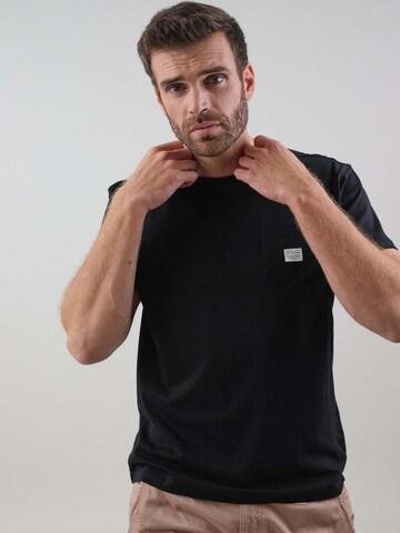 T-Shirt 'Basito' Deeluxe en noir : devant