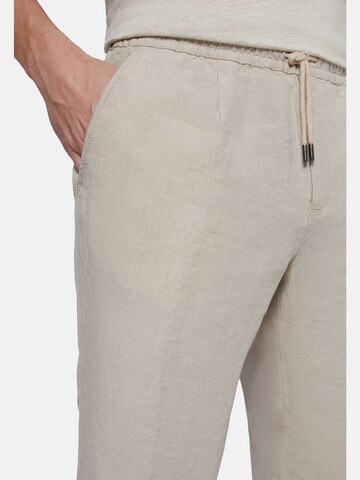 Boggi Milano Regular Trousers in Beige