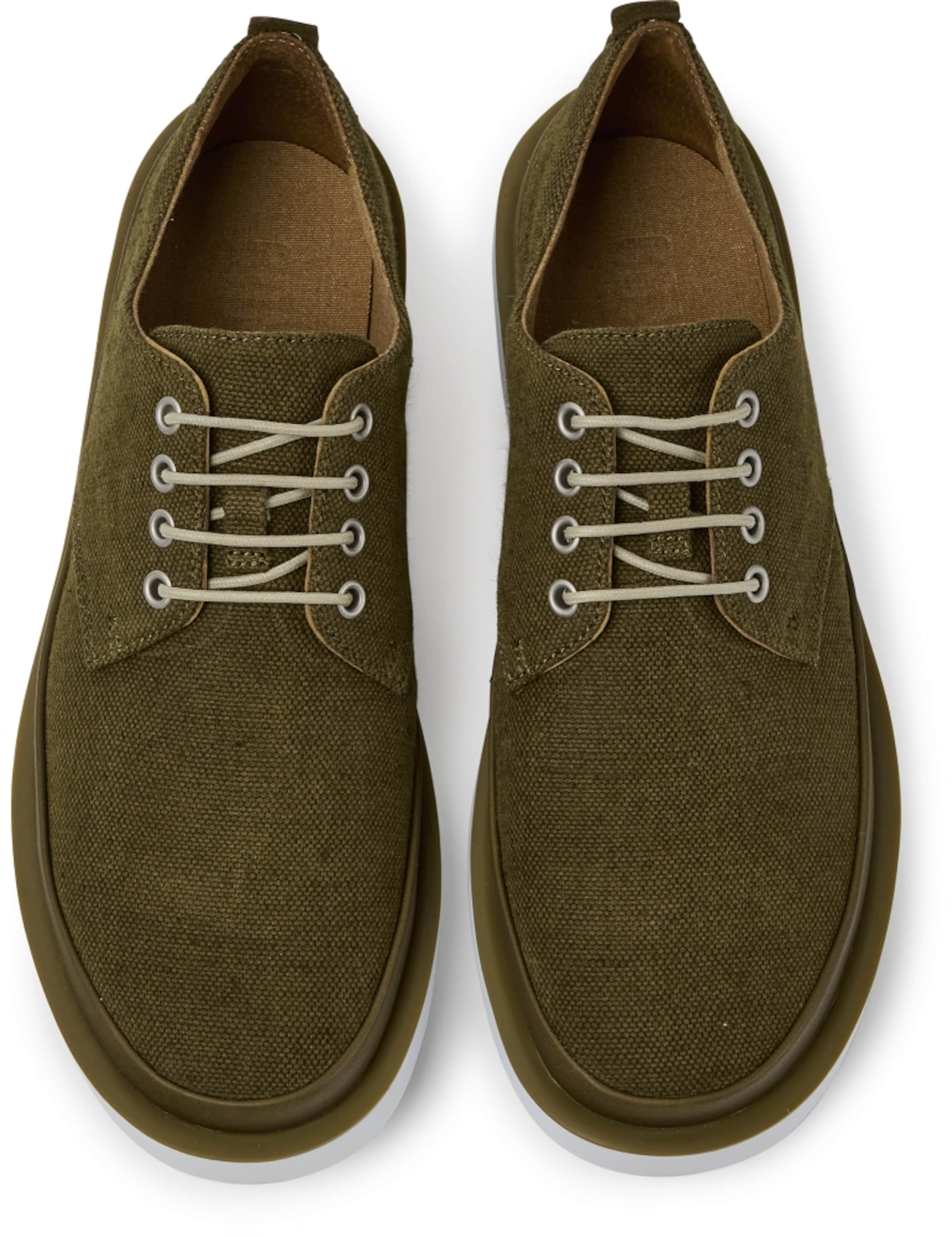 Scarpa stringata 'Wagon' di CAMPER in verde