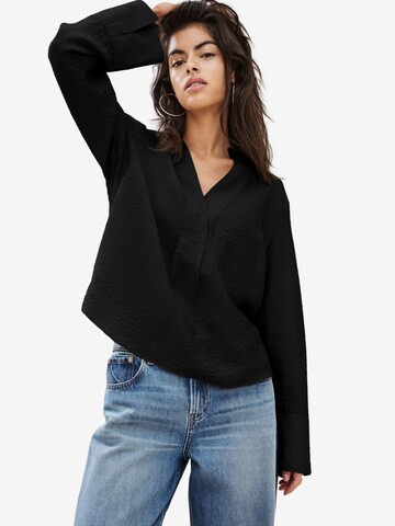 Next Bluse in Schwarz: Vorderseite