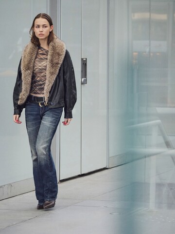 Bershka Flared Jeans in Blue