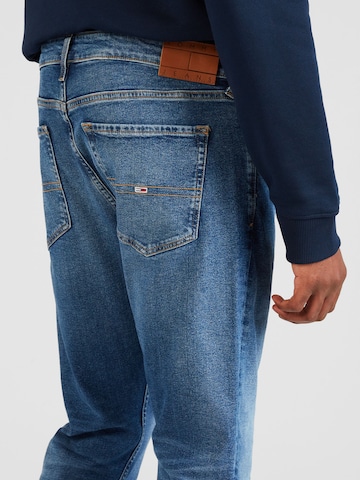 Tommy Jeans Regular Farkut 'SCANTON' värissä sininen