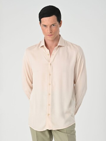 Antioch Slim fit Overhemd in Beige: voorkant