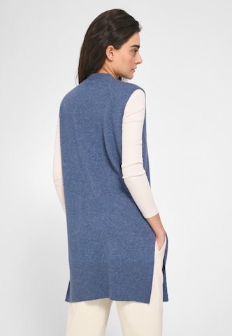 Cardigan include en bleu