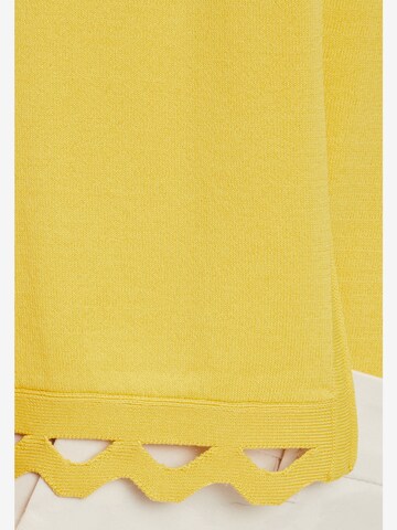 Betty Barclay Knit Cardigan in Yellow