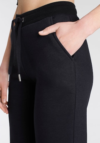 VIVANCE Wide leg Trousers in Black