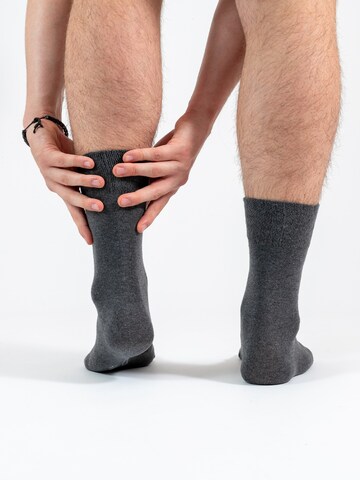 Occulto Socks 'Oliver' in Black
