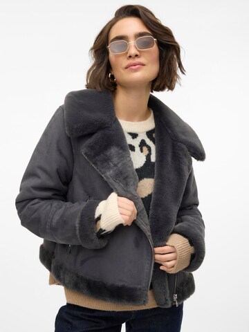 VERO MODA Winter jacket 'VMPEGGY' in Grey