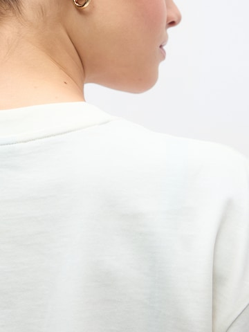 Gina TricotMajica - bež boja