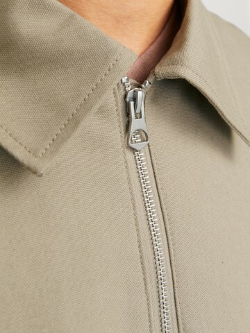 JACK & JONES Демисезонная куртка 'JORBoston' в Серый