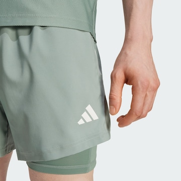 Regular Pantalon de sport 'Own The Run' ADIDAS PERFORMANCE en vert