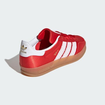 Baskets 'Disney Gazelle' ADIDAS ORIGINALS en rouge