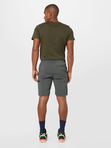 Hailys Men Regular Shorts 'Jax' in Grün