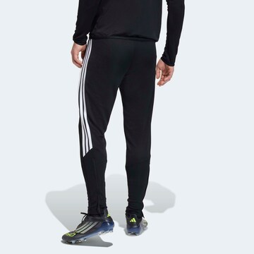 ADIDAS PERFORMANCE Tapered Sporthose 'Tiro26' in Schwarz