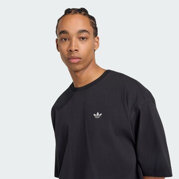 ADIDAS ORIGINALS - Camiseta en negro