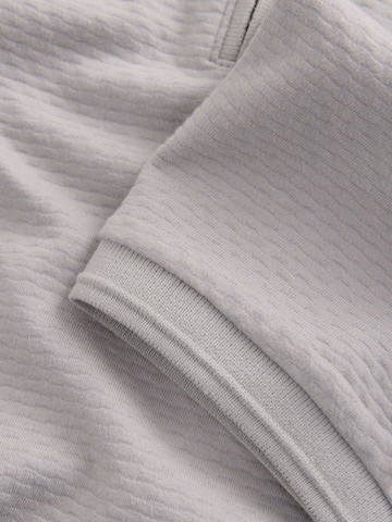 T-Shirt Next en gris