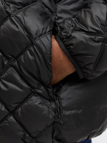 JACK & JONES Tussenjas in Blauw