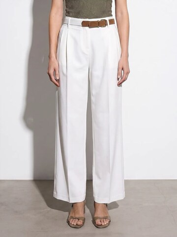 Dilvin Wide leg Pants 'Hose' in White