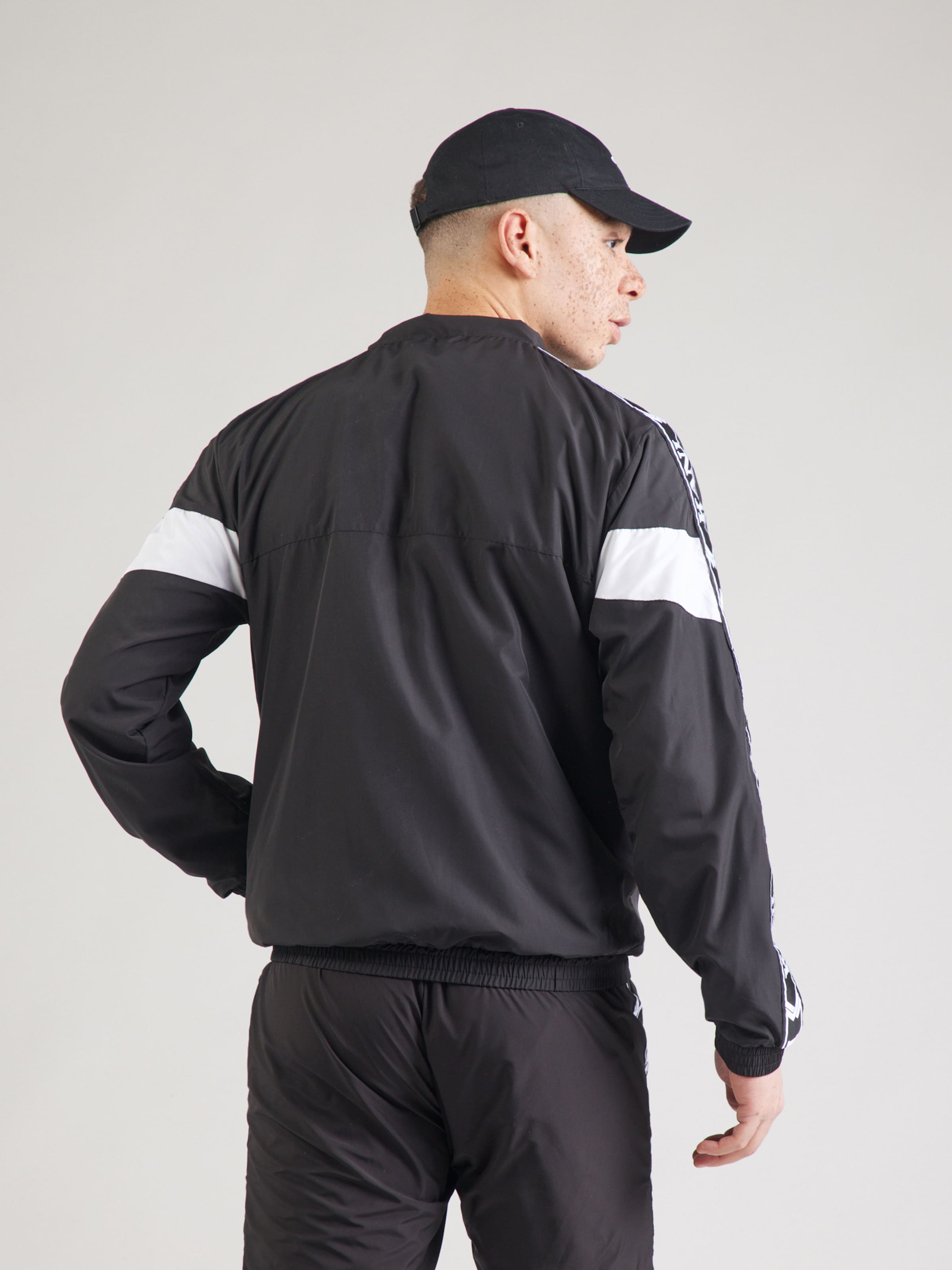 KARL KANI 黒 ウォームアップジャケット Men's Karl Kani Rare Anorak Jacket Windbreaker Black Size S | eBay