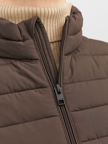 JACK & JONES Vest in Brown