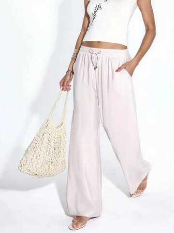 Wide leg Pantaloni di Hiccup in bianco: frontale