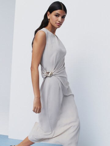 Abito di Next in grigio