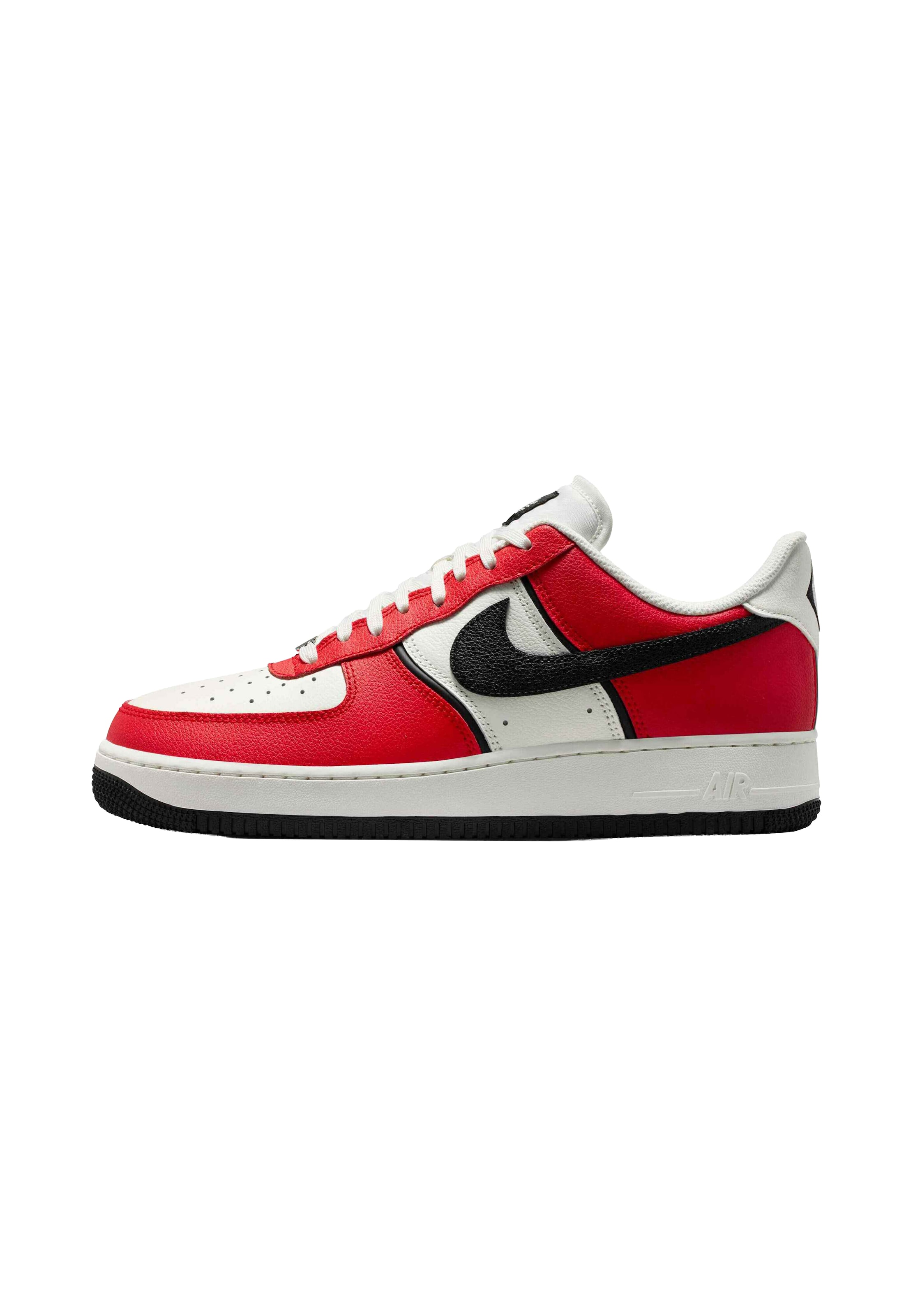 Nike Sportswear Sneakers laag 'Air Force 1 '07 LV8' in 39 in de kleur Rood / Zwart / Wit, Productweergave