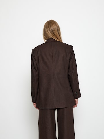 Peppercorn Blazers 'Salto' in Bruin